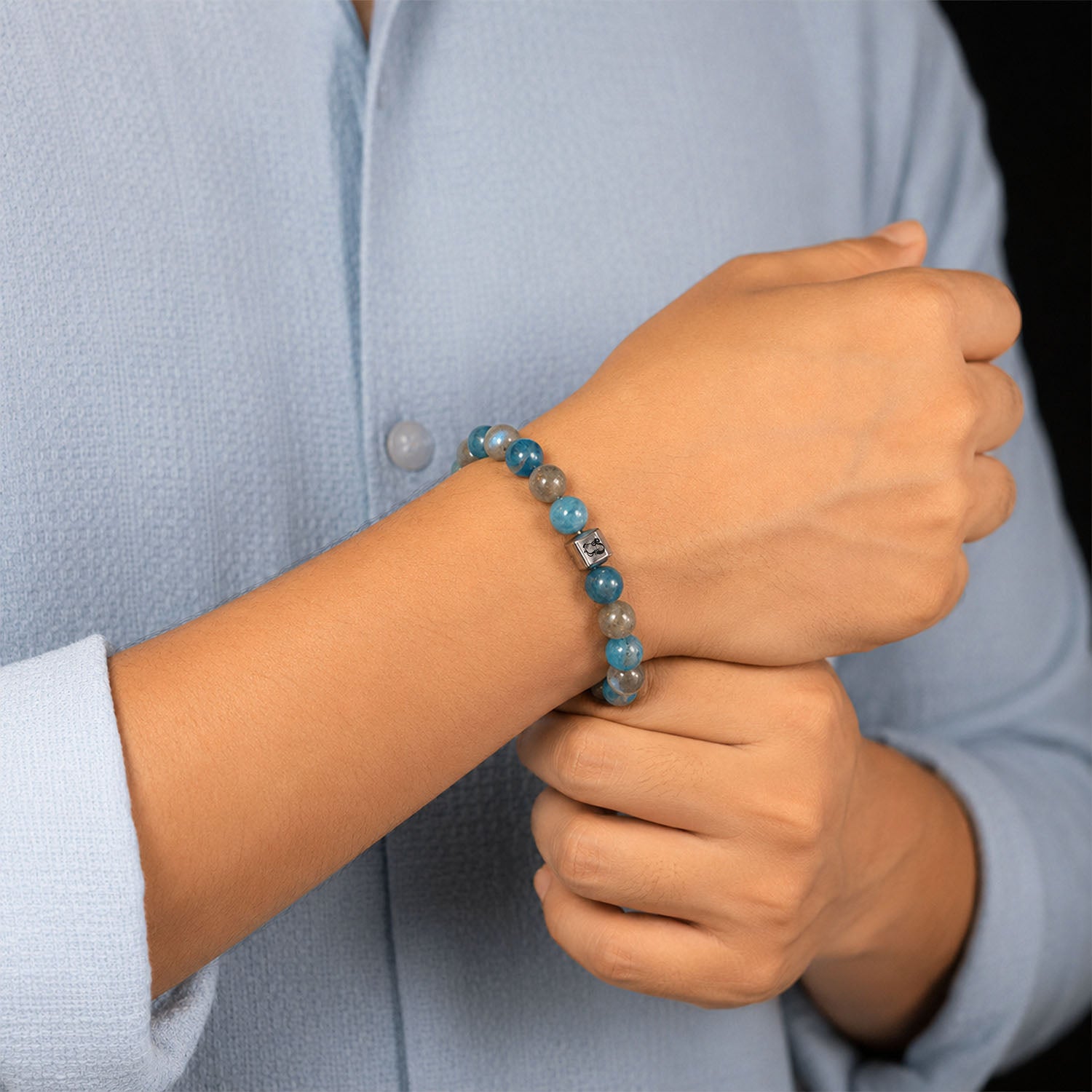 Aquarius (Kumbh) Zodiac Stone Bracelet with MagSnap 4