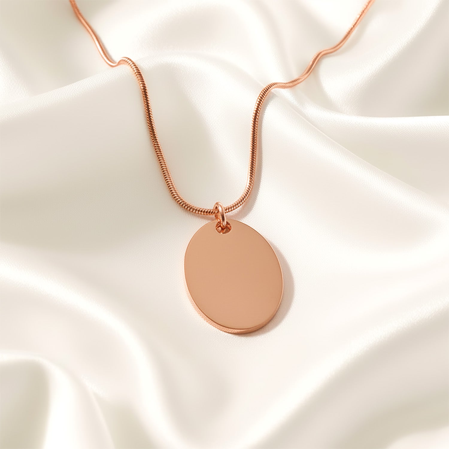 Oval Necklace Rose Gold