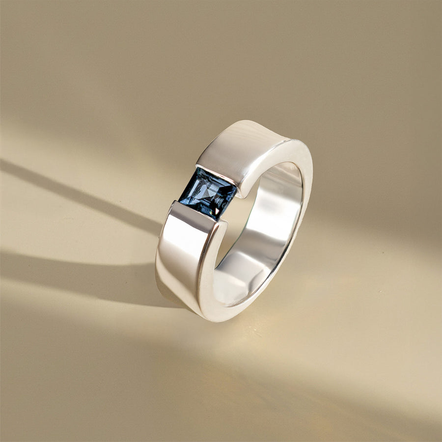 Pure 925 Silver Ring With Blue Topaz Gem Stone