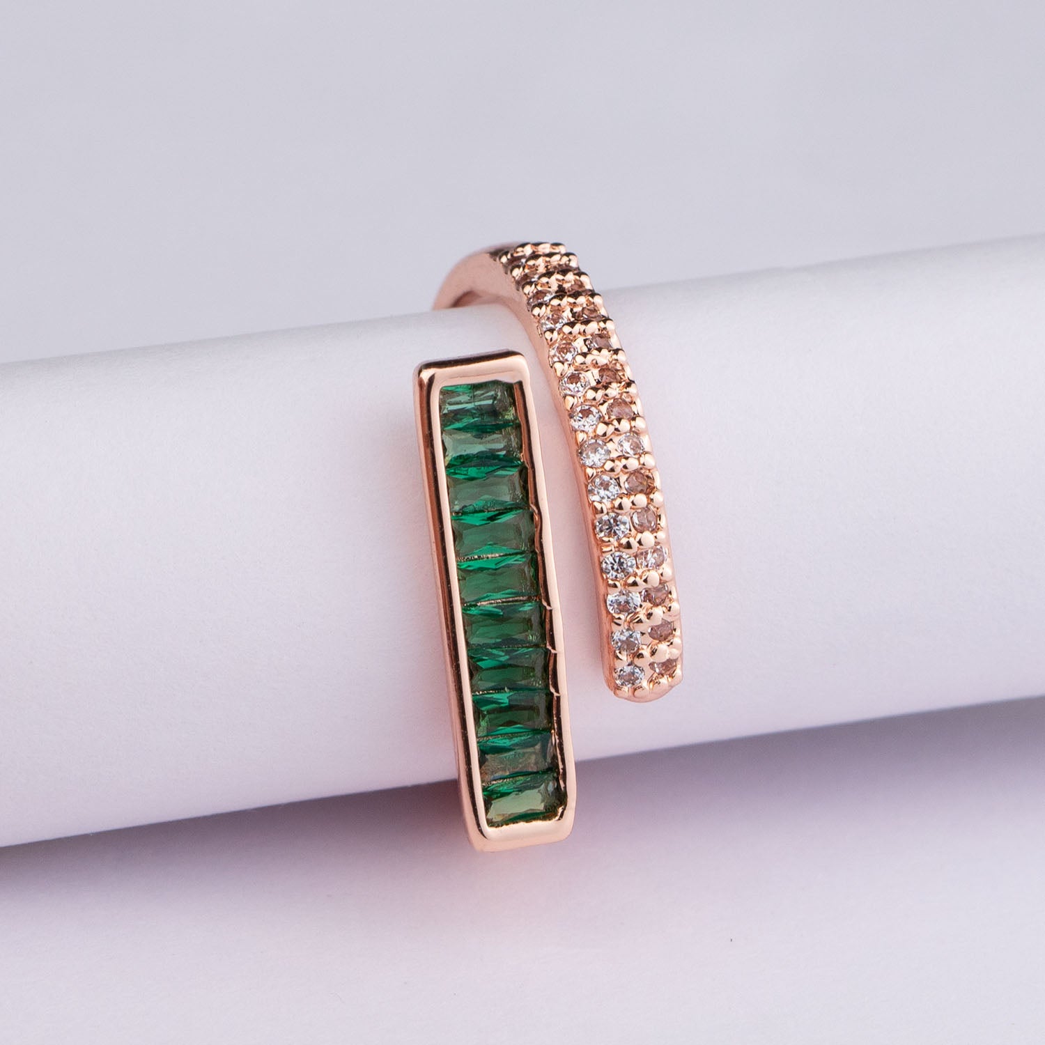 W Premium Jewellery Rings Crystal Diamond Green