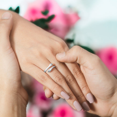 Hug Ring