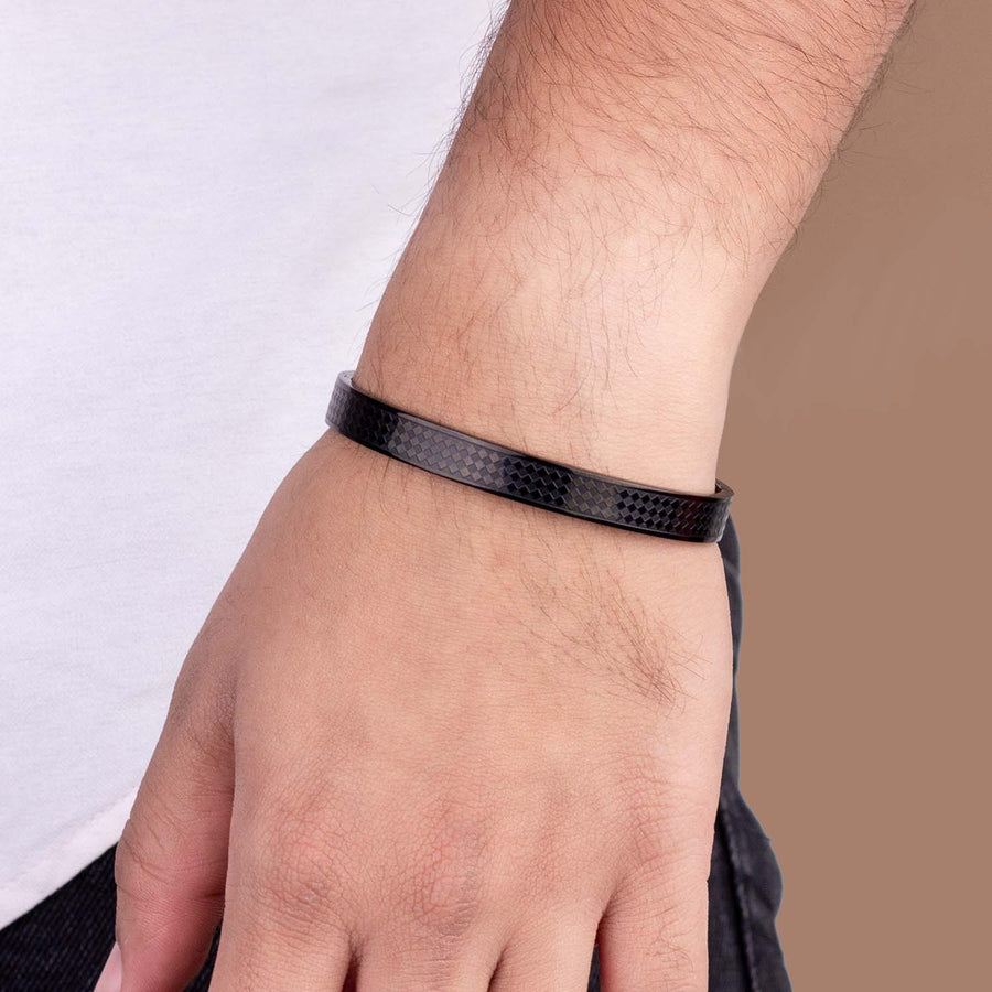Octavian Oval Kada Bracelet