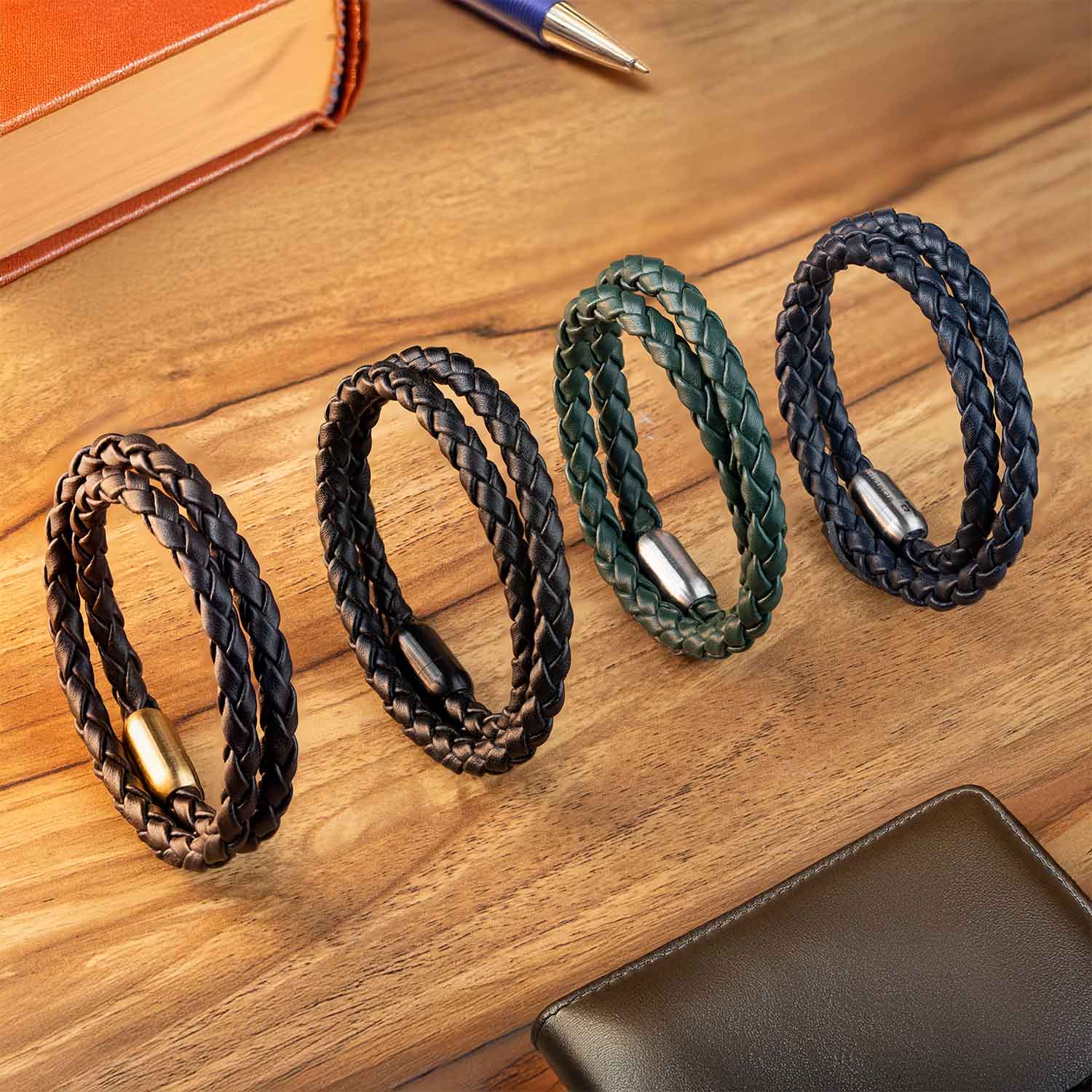 Phantom Looped NeoLeather Bracelet with MagSnap2